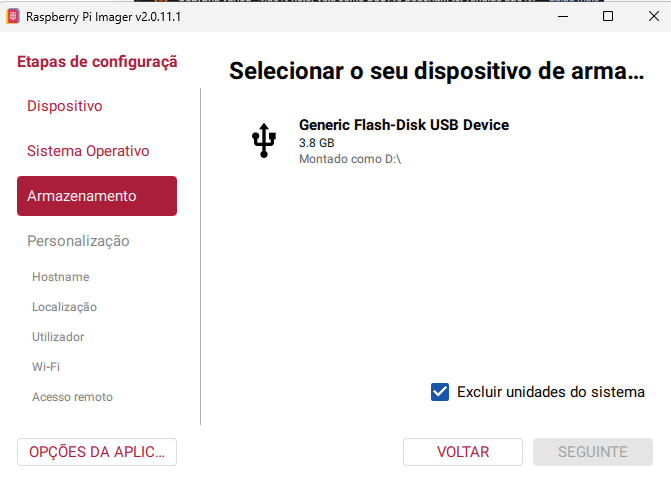 Raspberry Pi Imager, paso Almacenamiento: la memoria de 4 GB en la lista y Excluir unidades del sistema marcado